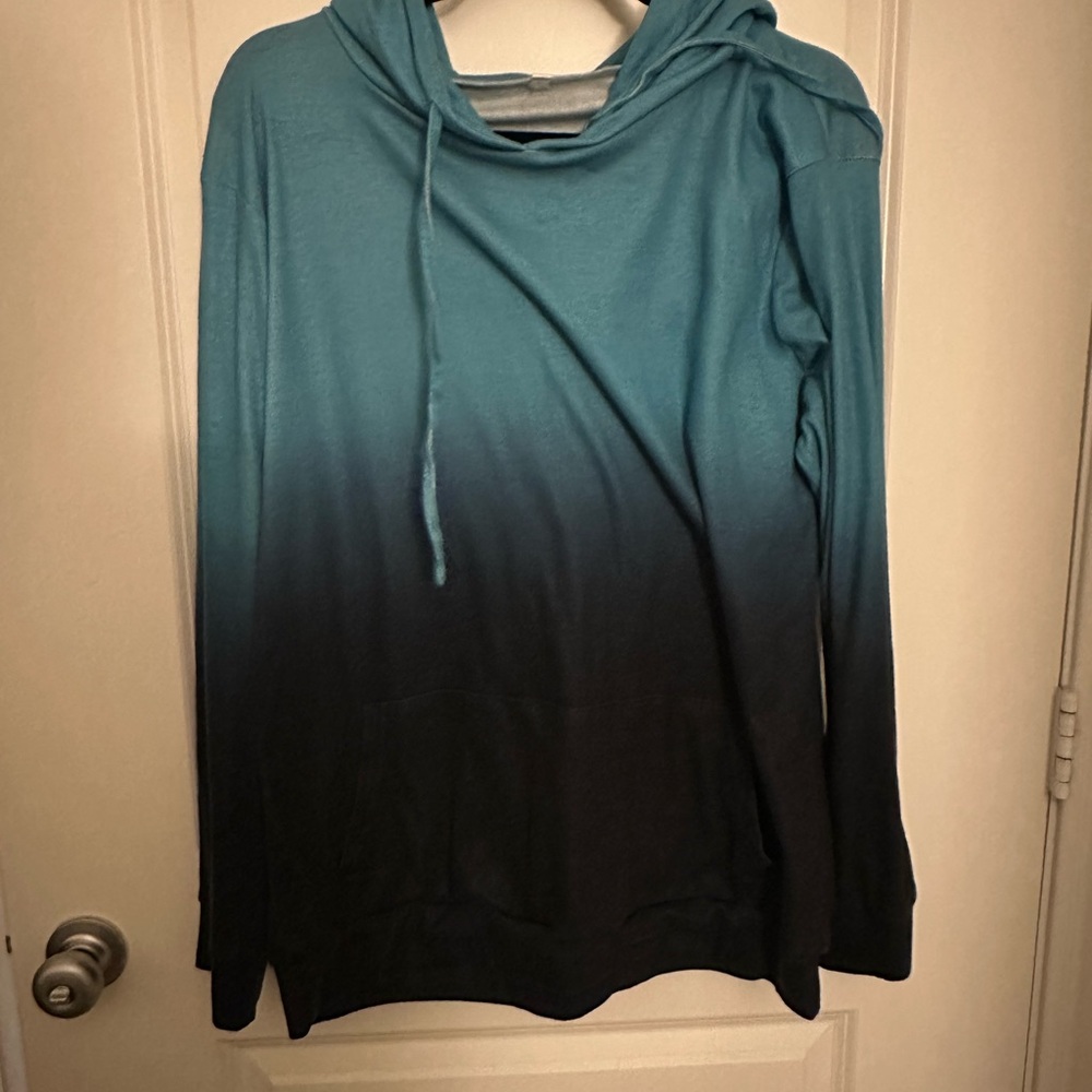 onlypuff Women's Pullover Hoodies